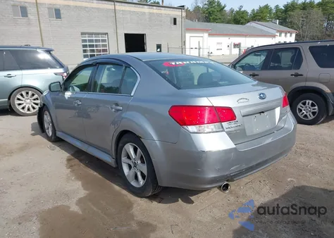 2011 Subaru Legacy 2.5I из США, поврежденный, VIN 4S3BMBA62B3233746